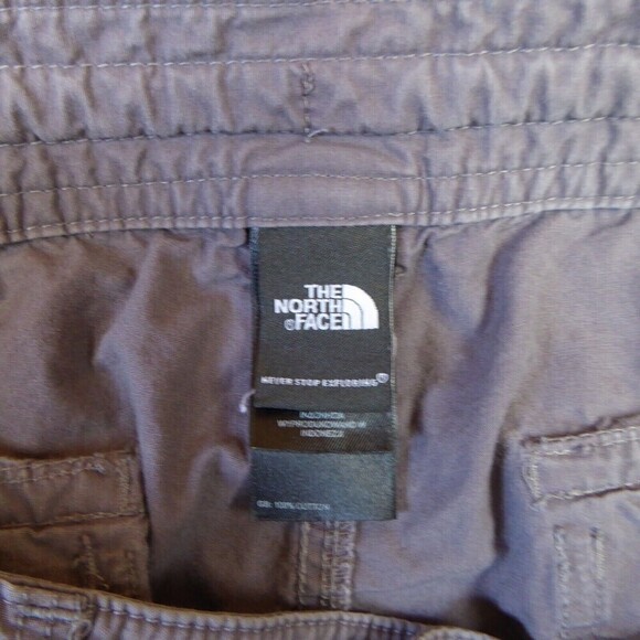 The North Face Shorts Womens 8 Gray Chino Flat Front Cotton Casual Cuffed - Picture 4 of 11